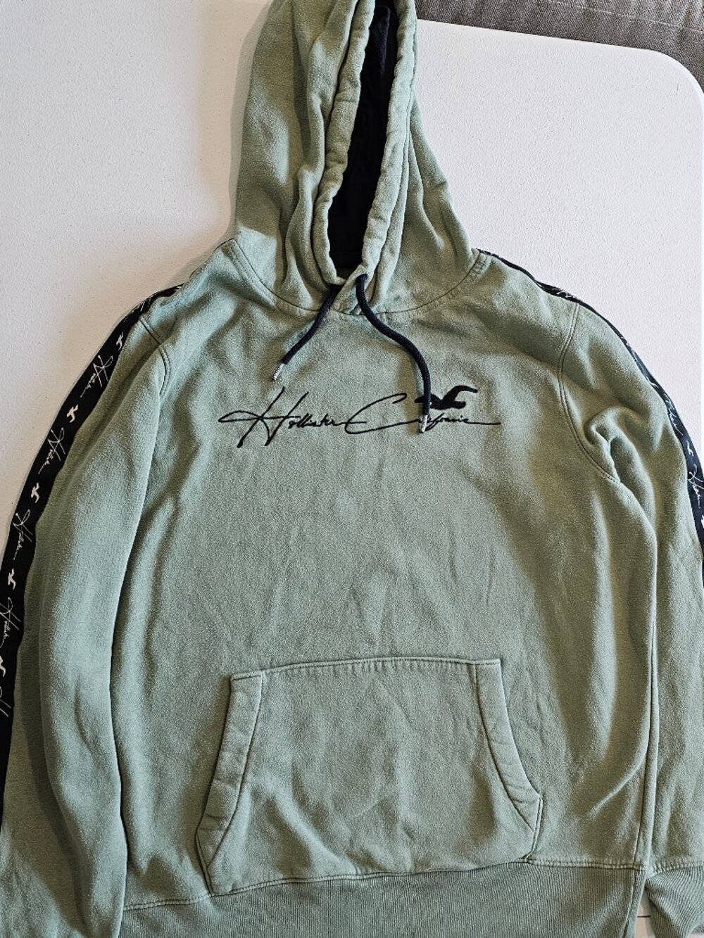 Hollister Hoodie Mens | Size: XL | Green | Must Have Collection Streetwear
